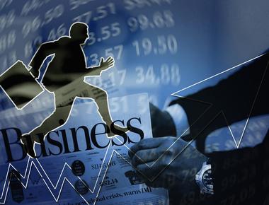 Warren Buffetts 2026 Portfolio Strategy Meets AI Tech Revolution Investment Insights from Recent Market Moves