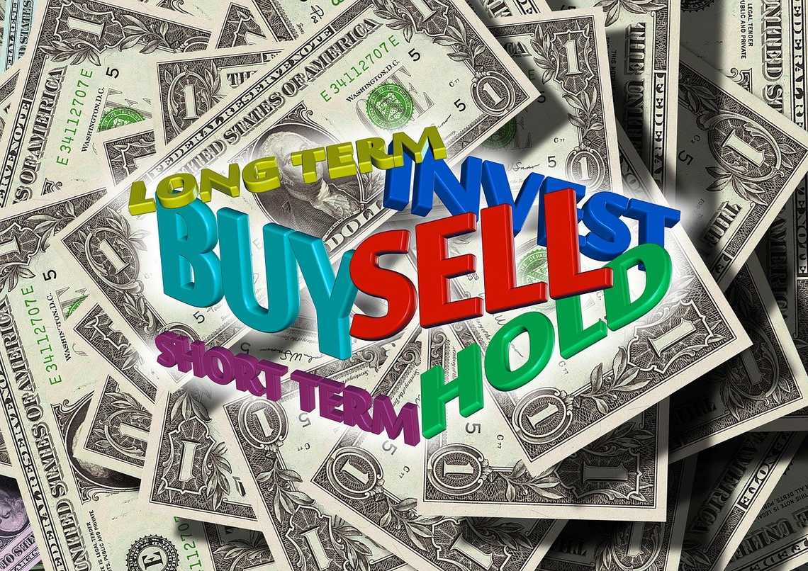 Navigating the Crossroads AI Regulation, Buffetts Moves, and the ETFs Poised to Win in 2026