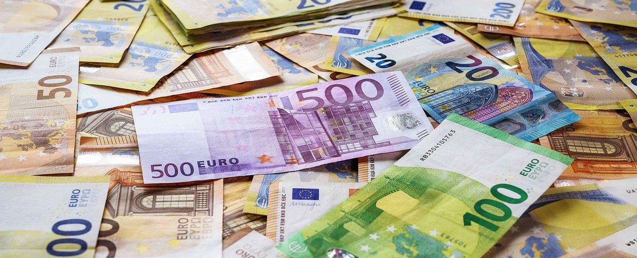 Billionaires Are Loading Up on These AI Stocks My Top Picks for 2026 and the One Stock Ill Never Sell